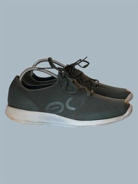 Oofos W Oomg Sport LS Olive Size11 GUC
